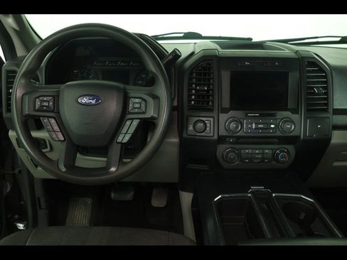 Used 2018 Ford F150 XL w/ Equipment Group 101A Mid AWD/4WD image 3