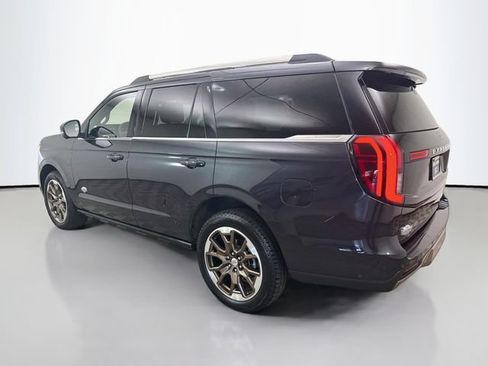 Used 2025 Ford Expedition King Ranch AWD/4WD image 5
