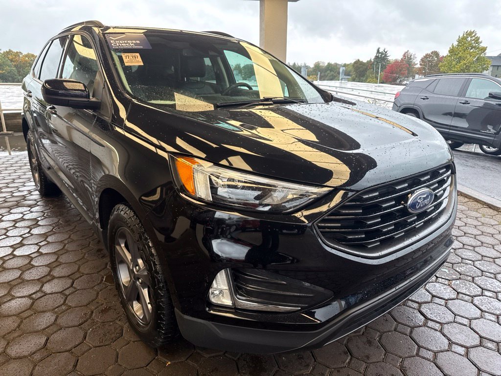 Used 2024 Ford Edge SEL w/ Sport Appearance Package AWD/4WD image 4