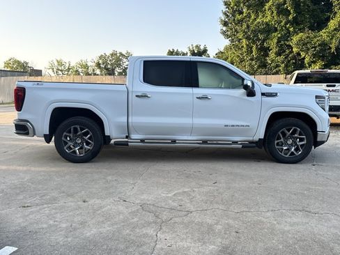 New 2026 GMC Sierra 1500 SLT w/ SLT Premium Plus Package AWD/4WD image 2