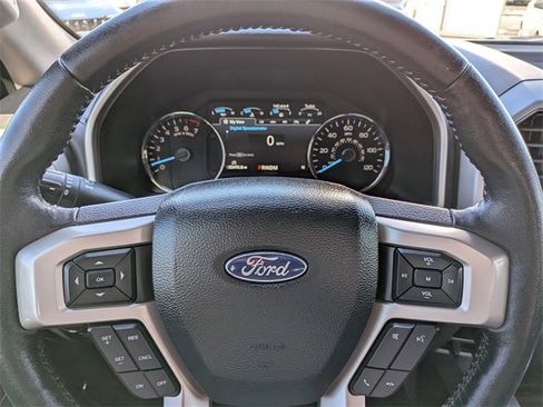Used 2020 Ford F150 Lariat image 35