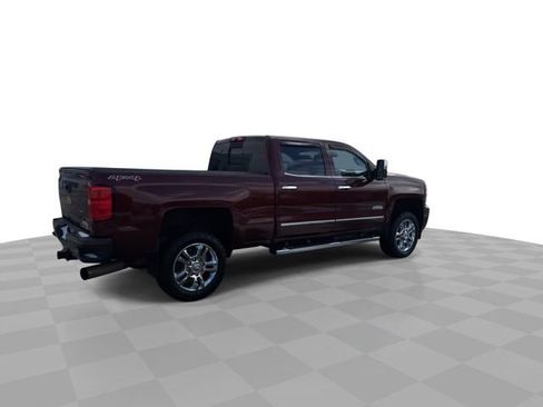 Used 2017 Chevrolet Silverado 2500 High Country w/ Duramax Plus Package image 8