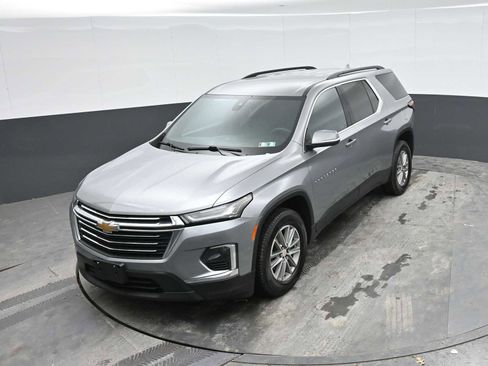 Used 2023 Chevrolet Traverse LT FWD image 38