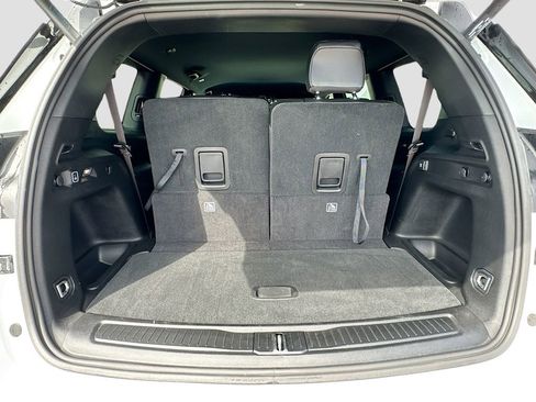 Used 2023 Jeep Grand Cherokee L Laredo image 32