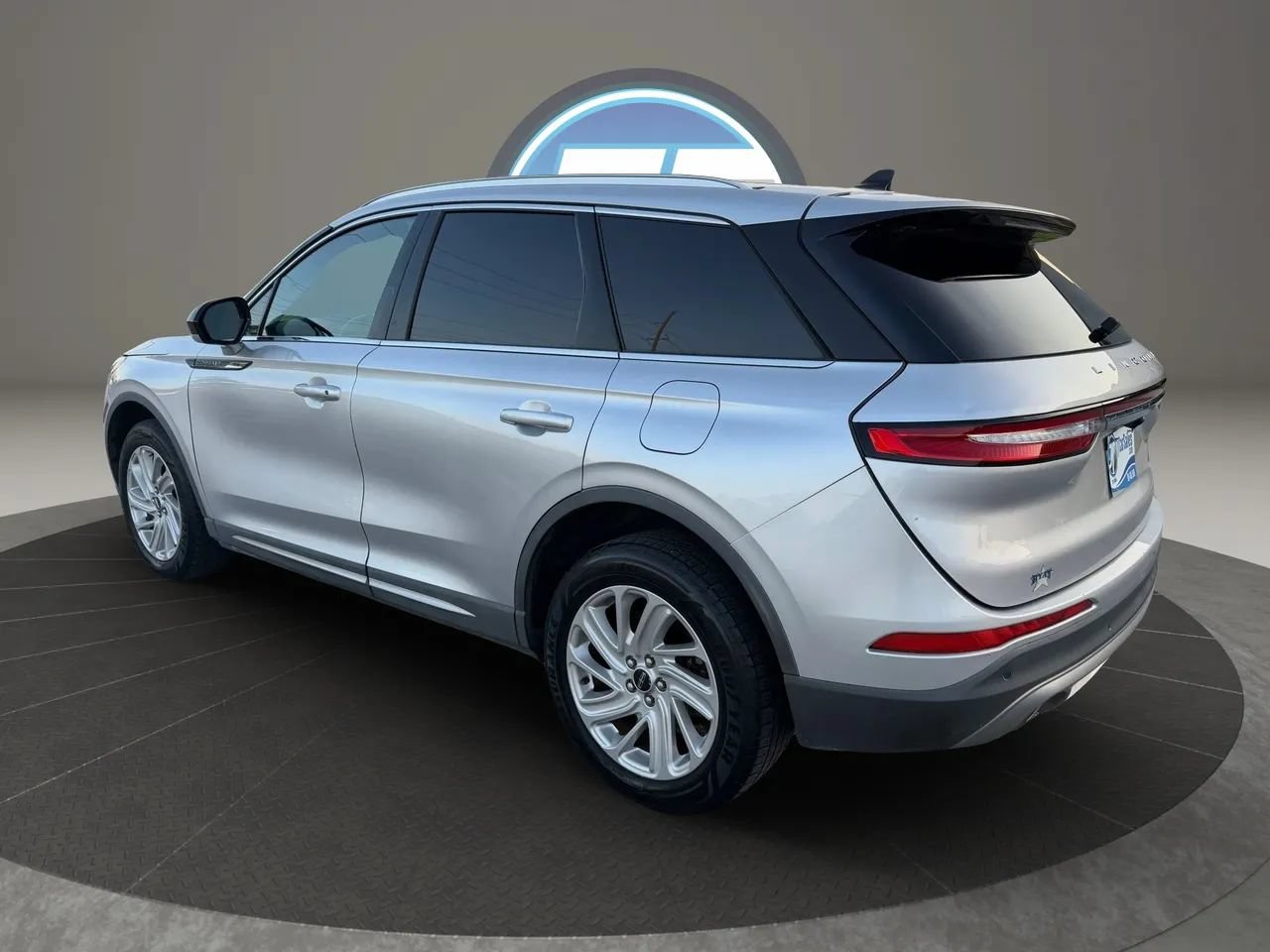 Used 2020 Lincoln Corsair FWD image 9