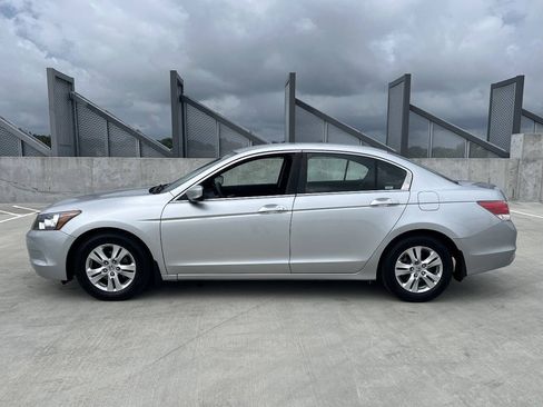 Used 2008 Honda Accord LX-P image 6