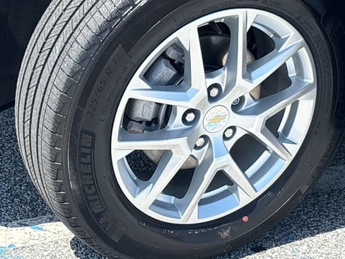 Used 2024 Chevrolet Equinox LS w/ LS Convenience Package FWD image 22