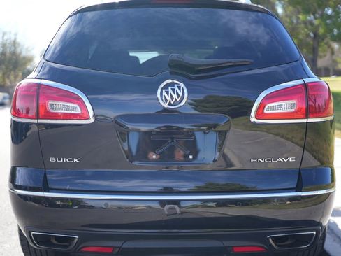 Used 2016 Buick Enclave Leather image 9
