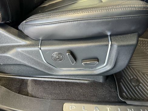 Used 2019 Ford Expedition Platinum AWD/4WD image 37
