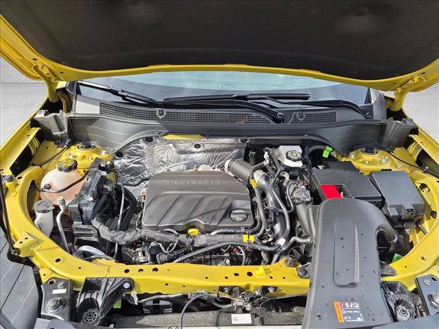 Used 2025 Chevrolet Trax ACTIV w/ Sunroof Package FWD image 22