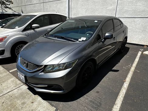 Used 2013 Honda Civic LX image 14
