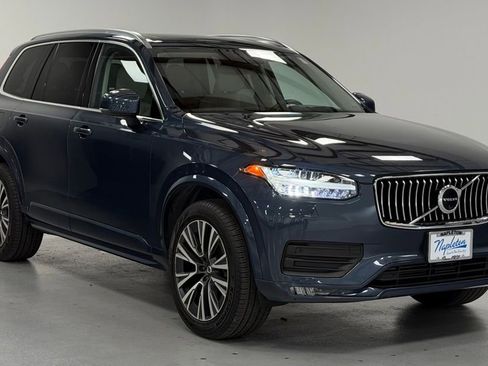 Used 2022 Volvo XC90 T6 Momentum w/ Advanced Package AWD/4WD image 6