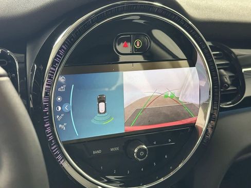 Certified 2024 MINI Cooper SE image 20