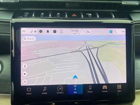 Used 2023 Jeep Grand Cherokee L Limited w/ Luxury Tech Group II image 14