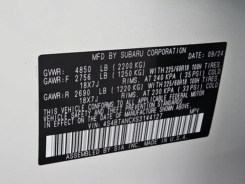 Certified 2025 Subaru Outback Limited image 31