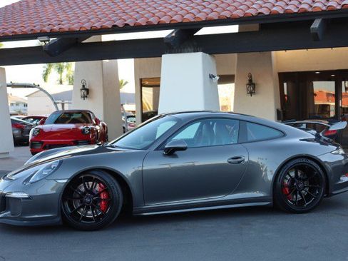 Used 2016 Porsche 911 GT3 RWD image 5