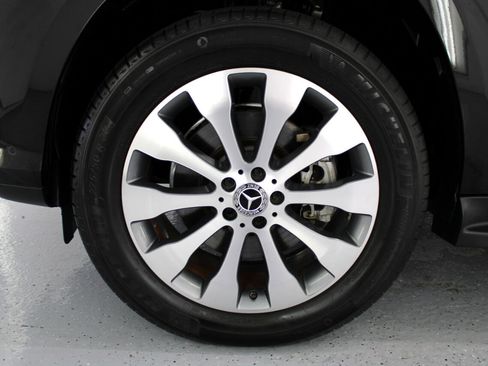 Used 2018 Mercedes-Benz GLS 450 4MATIC w/ Premium Package image 87