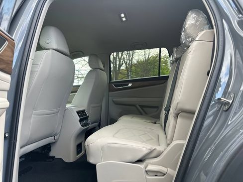 New 2026 Volkswagen Atlas SE AWD/4WD image 13