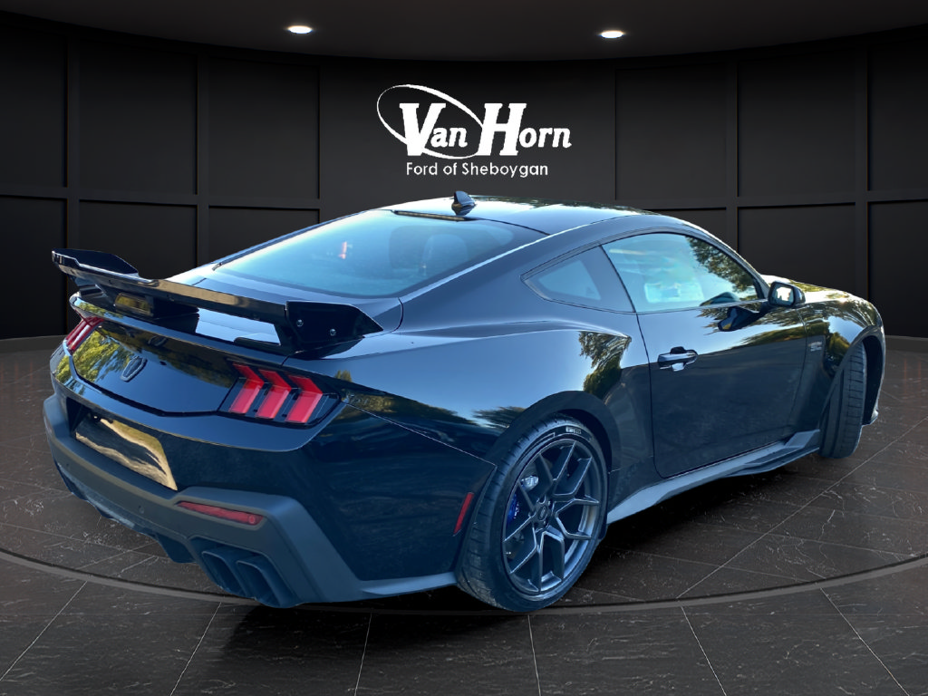 New 2026 Ford Mustang Dark Horse SC w/ Carbon Fiber Exterior Package RWD image 7
