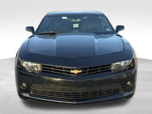 Used 2015 Chevrolet Camaro LT image 2