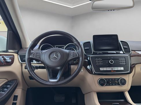 Used 2017 Mercedes-Benz GLS 450 4MATIC image 14