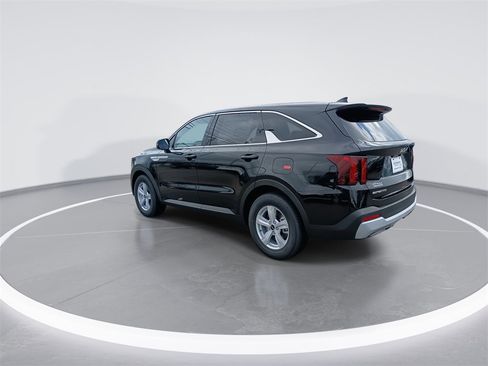 New 2026 Kia Sorento LX image 6