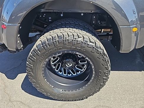 Used 2018 Ford F450 Platinum w/ Platinum Ultimate Package image 11