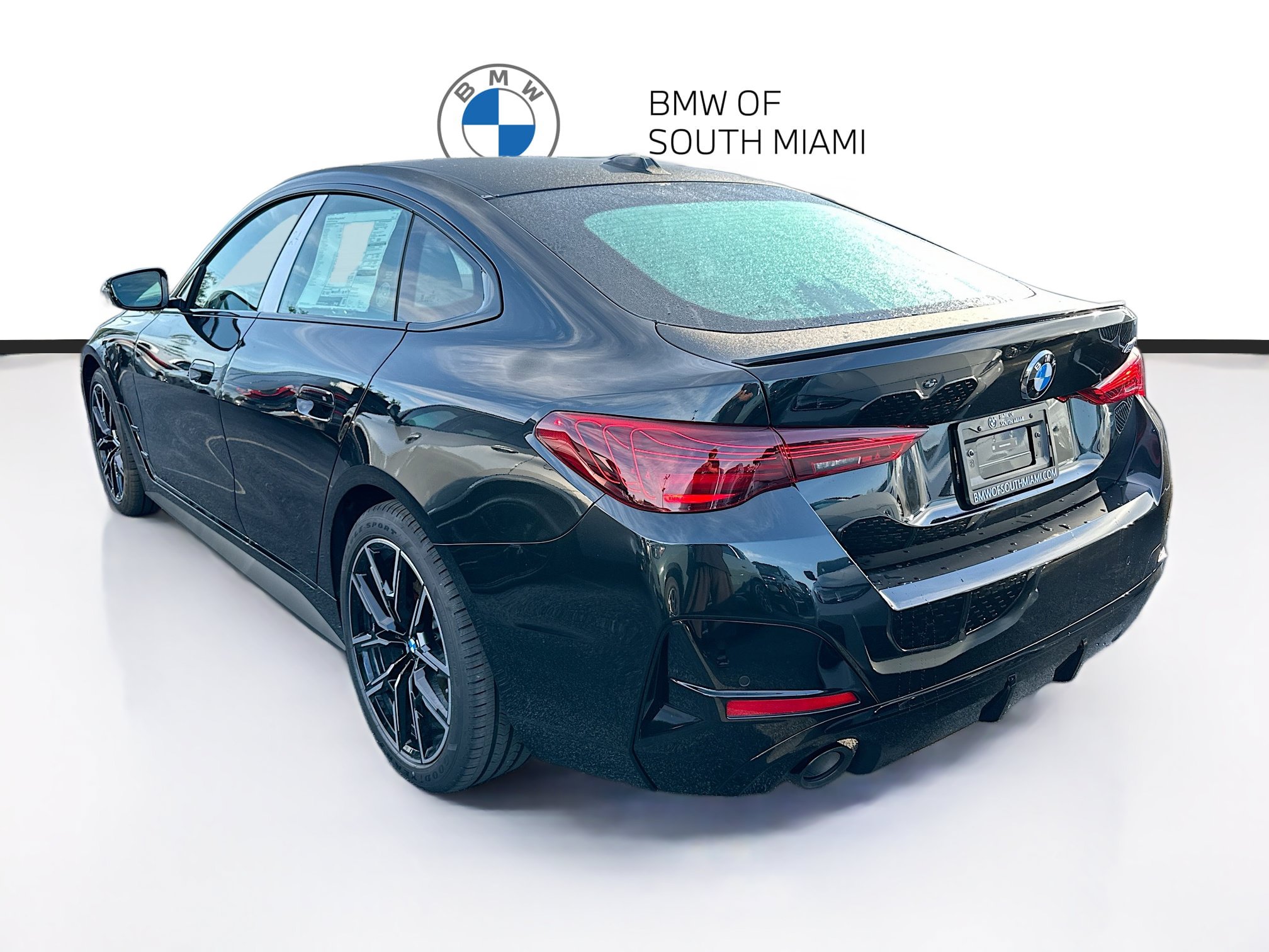 New 2026 BMW 430i w/ M Sport Package RWD image 3