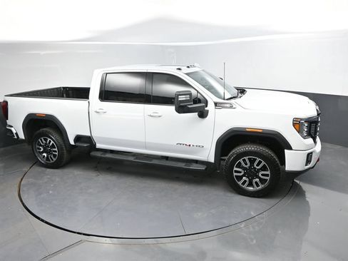 Used 2020 GMC Sierra 2500 AT4 w/ AT4 Premium Package AWD/4WD image 27