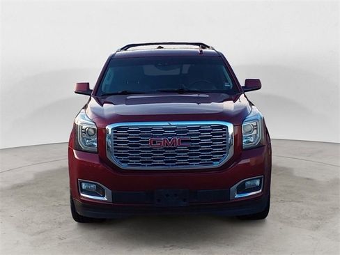 Used 2019 GMC Yukon Denali image 8