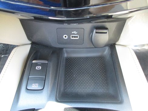 Used 2020 Nissan Rogue SL w/ Premium Package AWD/4WD image 25