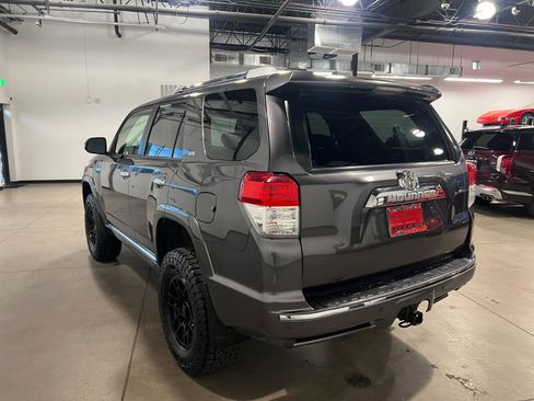 Used 2012 Toyota 4Runner SR5 w/ Convenience Pkg AWD/4WD image 5