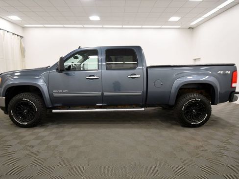Used 2013 GMC Sierra 2500 SLT AWD/4WD image 4