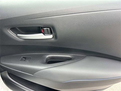 Used 2022 Toyota Corolla SE image 21