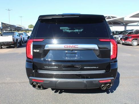 Used 2022 GMC Yukon Denali w/ Max Trailering Package image 4