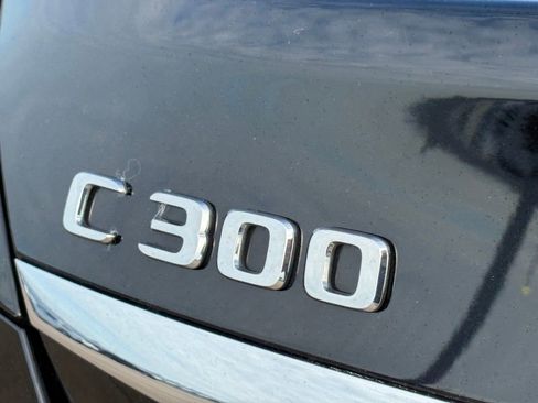 Used 2018 Mercedes-Benz C 300 Sedan image 12