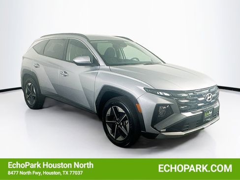 Used 2025 Hyundai Tucson SEL image 1