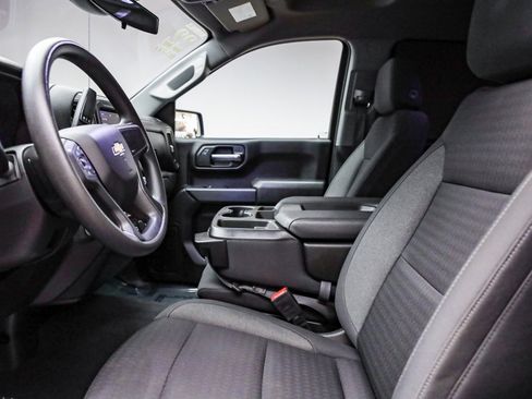 Used 2022 Chevrolet Silverado 1500 Custom image 18