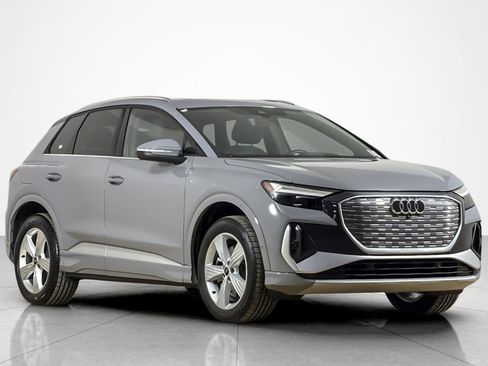 Certified 2023 Audi Q4 e-tron Premium Plus w/ Premium Plus AWD/4WD image 7