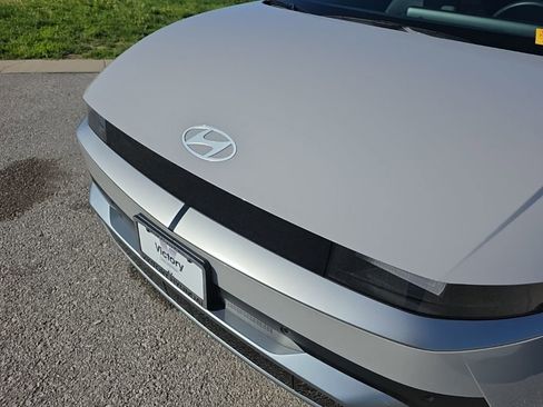 Used 2025 Hyundai Ioniq 5 SEL RWD image 24