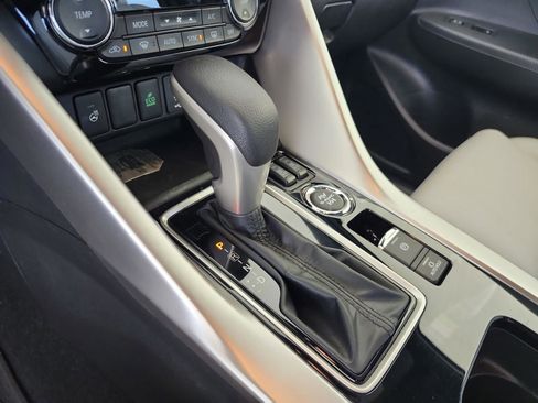 Used 2024 Mitsubishi Eclipse Cross SE AWD/4WD image 15