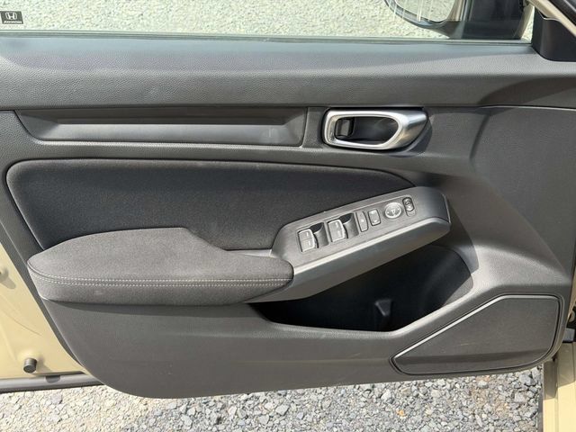 Used 2025 Honda Civic Sport image 17
