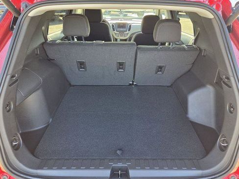 Used 2024 Chevrolet Equinox LT image 58