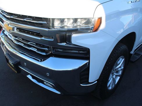 Used 2019 Chevrolet Silverado 1500 LTZ w/ LTZ Plus Package AWD/4WD image 10