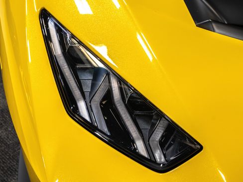Used 2022 Lamborghini Huracan STO RWD image 16