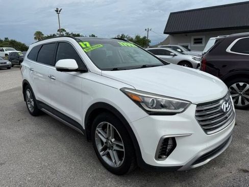 Used 2017 Hyundai Santa Fe Limited FWD image 1