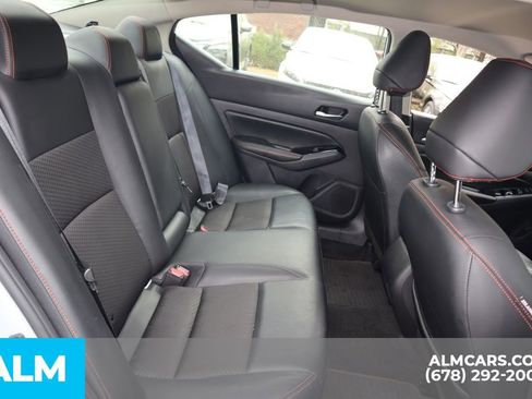Used 2025 Nissan Altima 2.5 SR FWD image 19
