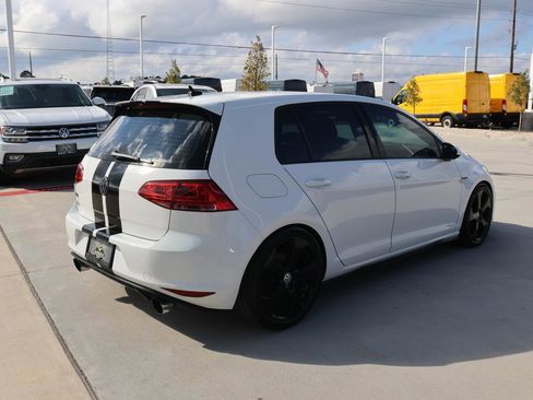 Used 2016 Volkswagen GTI S image 5