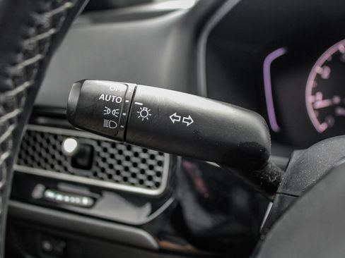 Used 2022 Honda Civic Sport image 25