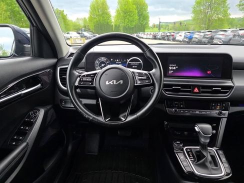 Certified 2024 Kia Seltos EX AWD/4WD image 19